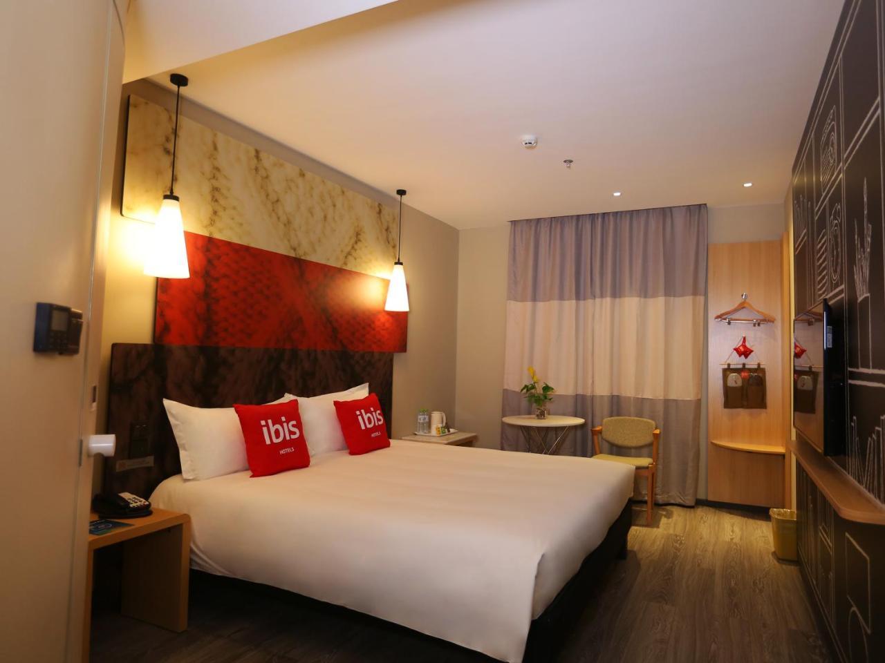 Ibis Haikou Injoy Plaza Hotel Eksteriør bilde